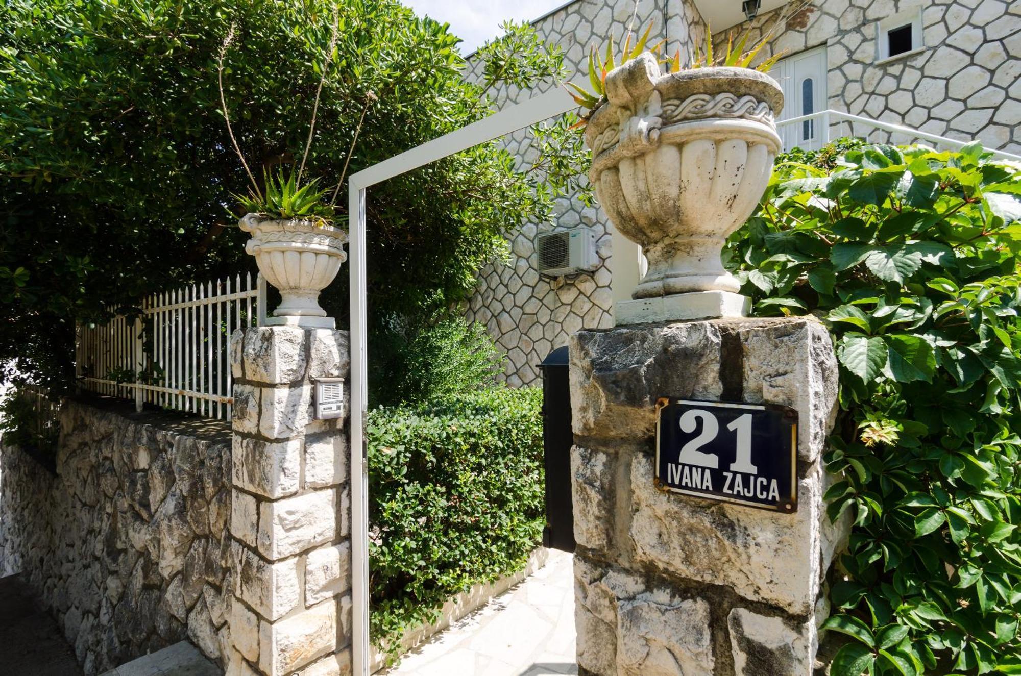 Wisteria Apartment Dubrovnik Exterior photo