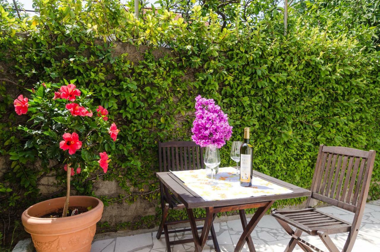Wisteria Apartment Dubrovnik Exterior photo